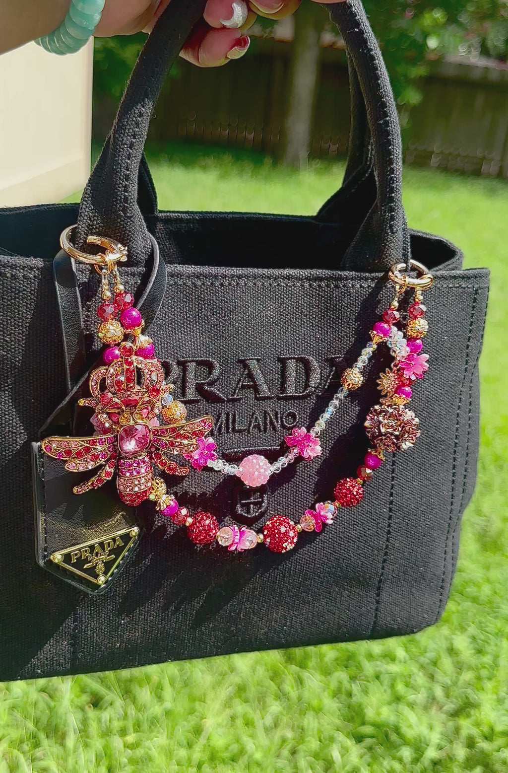 QUEEN BEE BAG CHARM